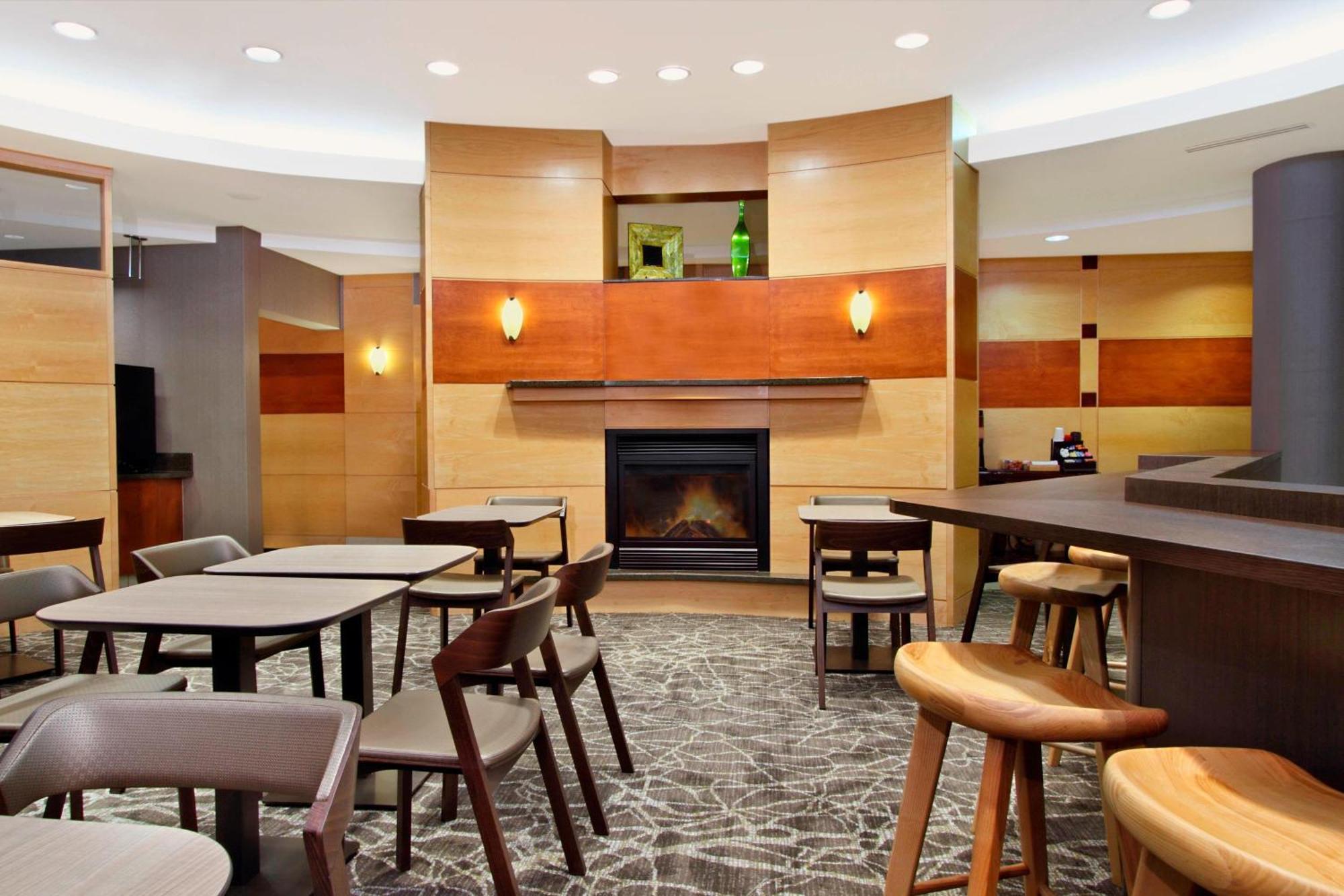 Springhill Suites Phoenix Glendale Sports & Entertainment District מראה חיצוני תמונה